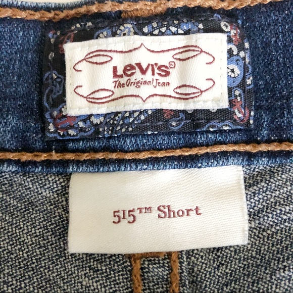 LEVIS High Waist Pleated Mom Jean Shorts - Picture 8 of 10